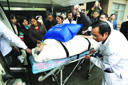 紫云成人监护型护送